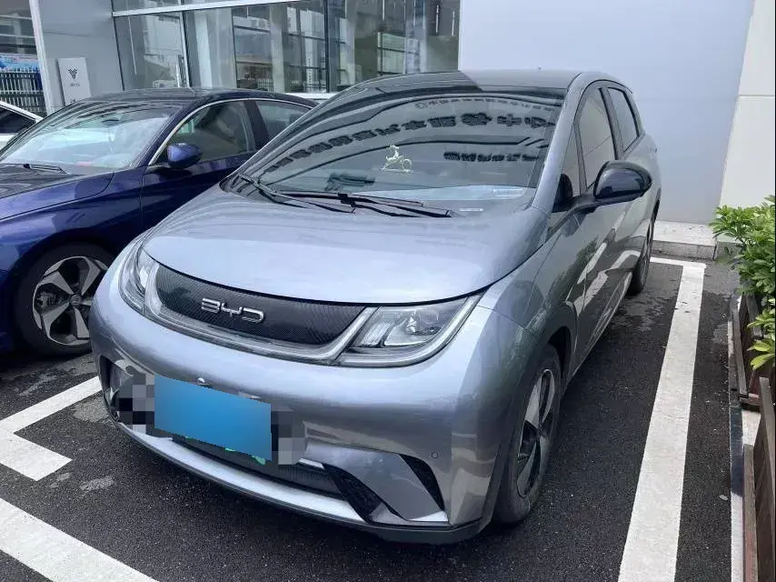 2023 BYD Dolphin BEV 44.928KWH