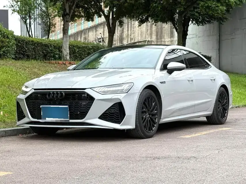 2024 Audi A7L 2.0T 245HP L4 7DCT