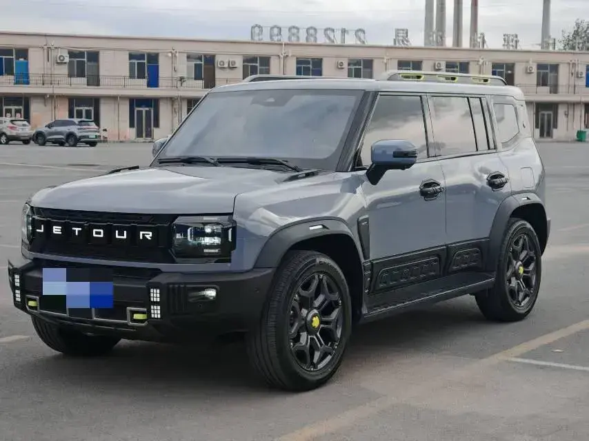 2025 Jetour Traveller 2.0T 254HP L4 8AT