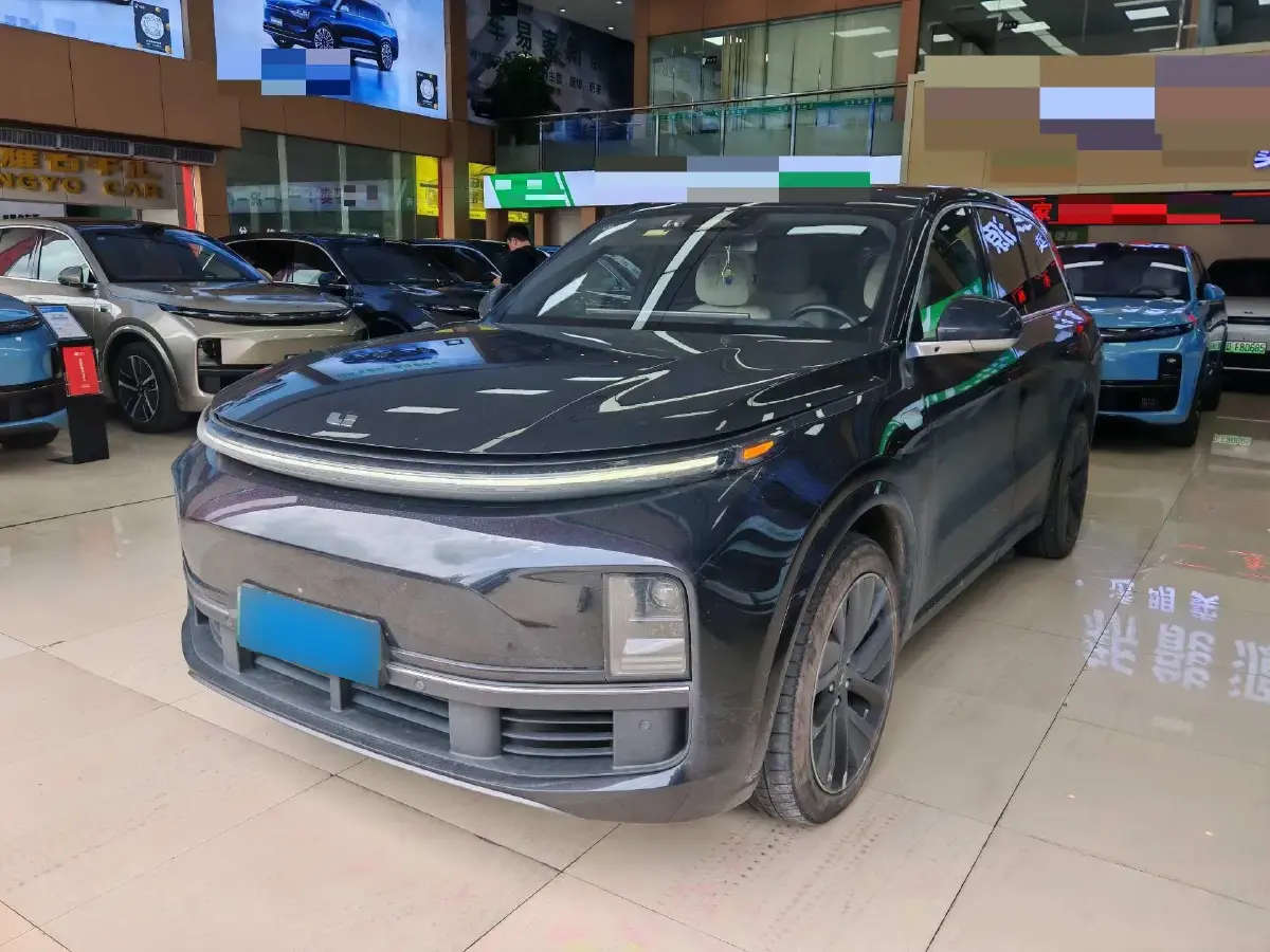 2023 Li L8 Range Extended 154HP REEV 40.9KWH