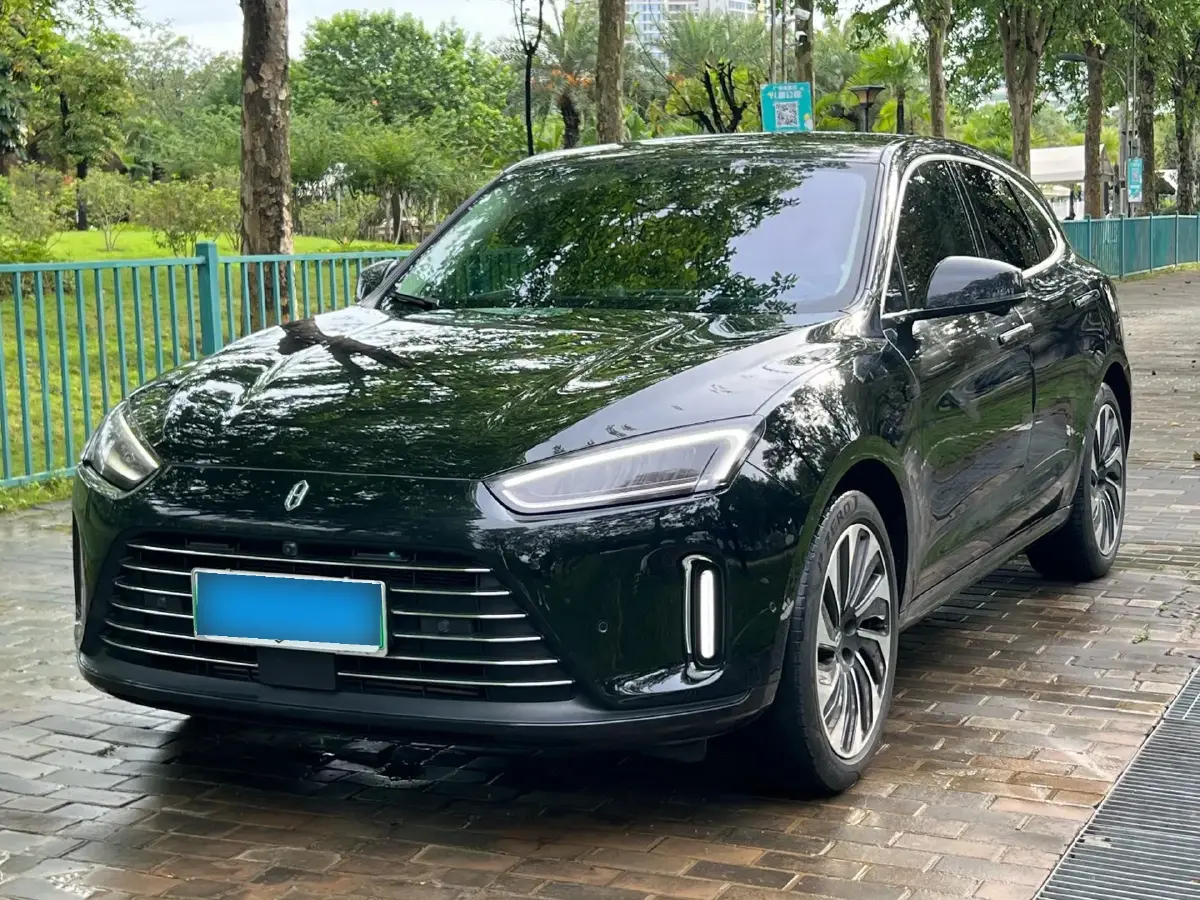 2022 HIMA AITO M5 Range Extended 125HP REEV 40KWH