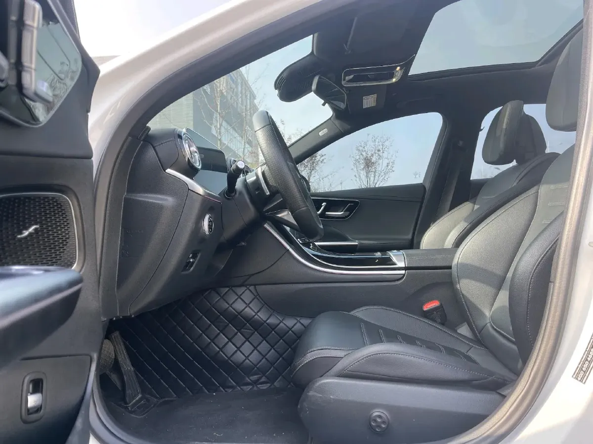 2022 Mercedes-Benz C Class 1.5T 204HP L4 9AT,autocango,china used car exporter,china ev exporter,chinese used car exporter,chinese used ev exporter