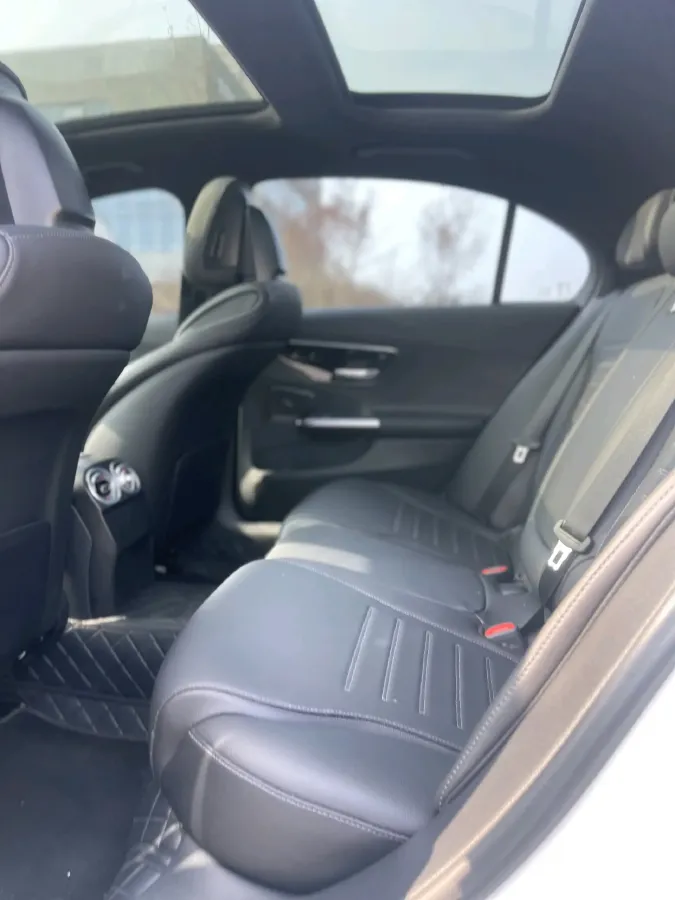 2022 Mercedes-Benz C Class 1.5T 204HP L4 9AT,autocango,china used car exporter,china ev exporter,chinese used car exporter,chinese used ev exporter