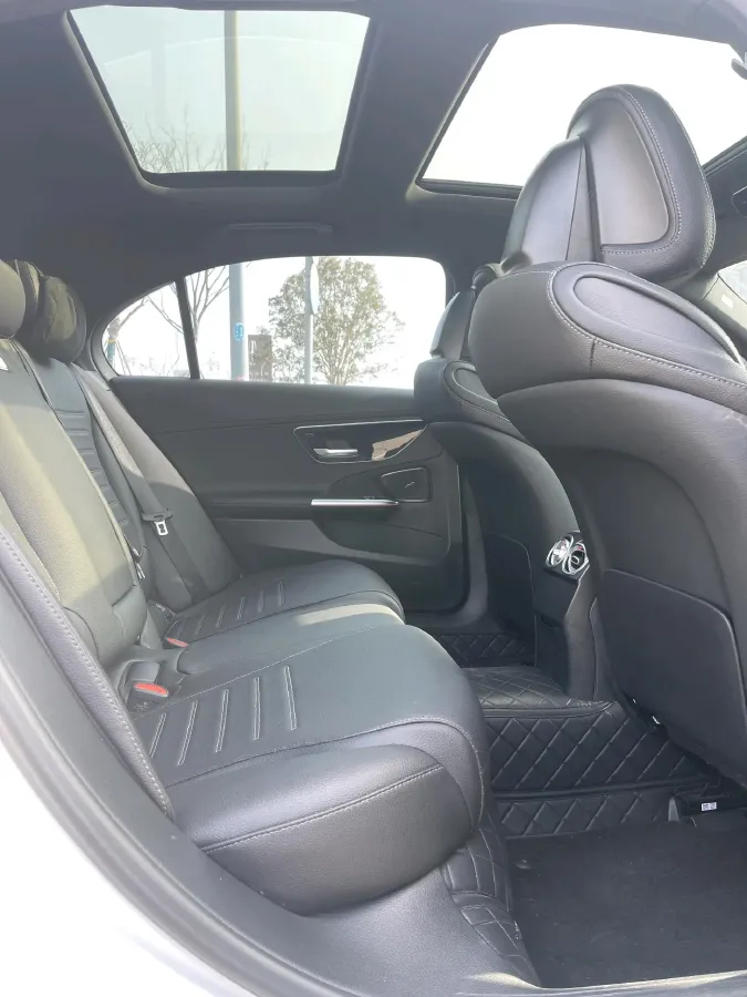 2022 Mercedes-Benz C Class 1.5T 204HP L4 9AT,autocango,china used car exporter,china ev exporter,chinese used car exporter,chinese used ev exporter