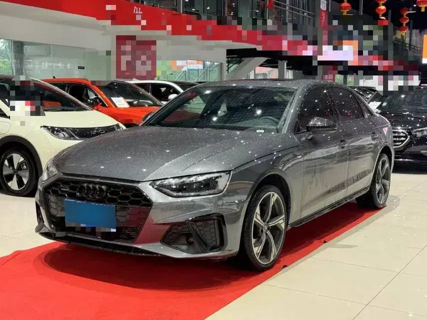 2024 Audi A4L 2.0T 190HP L4 7DCT