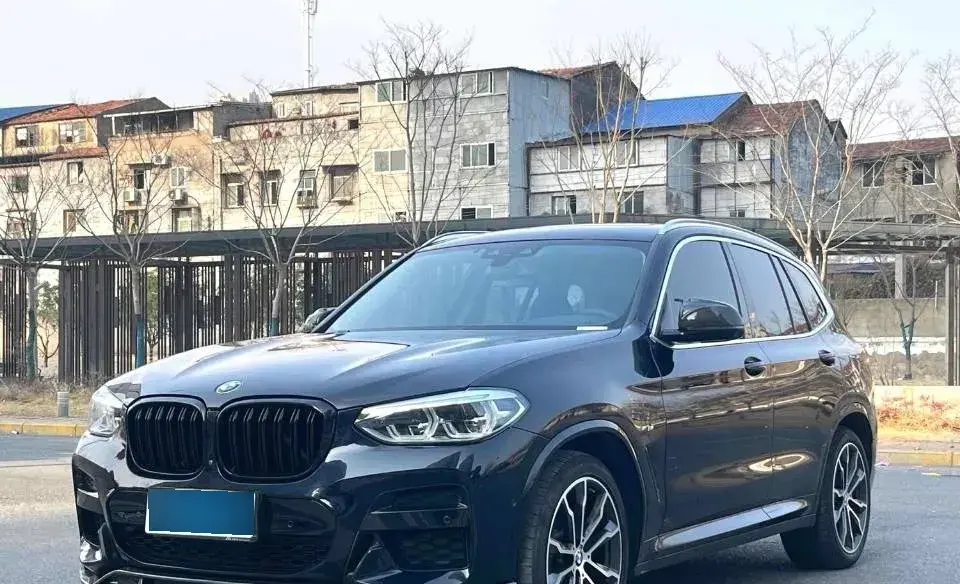 2022 BMW X3 2.0T 184HP L4 8AT