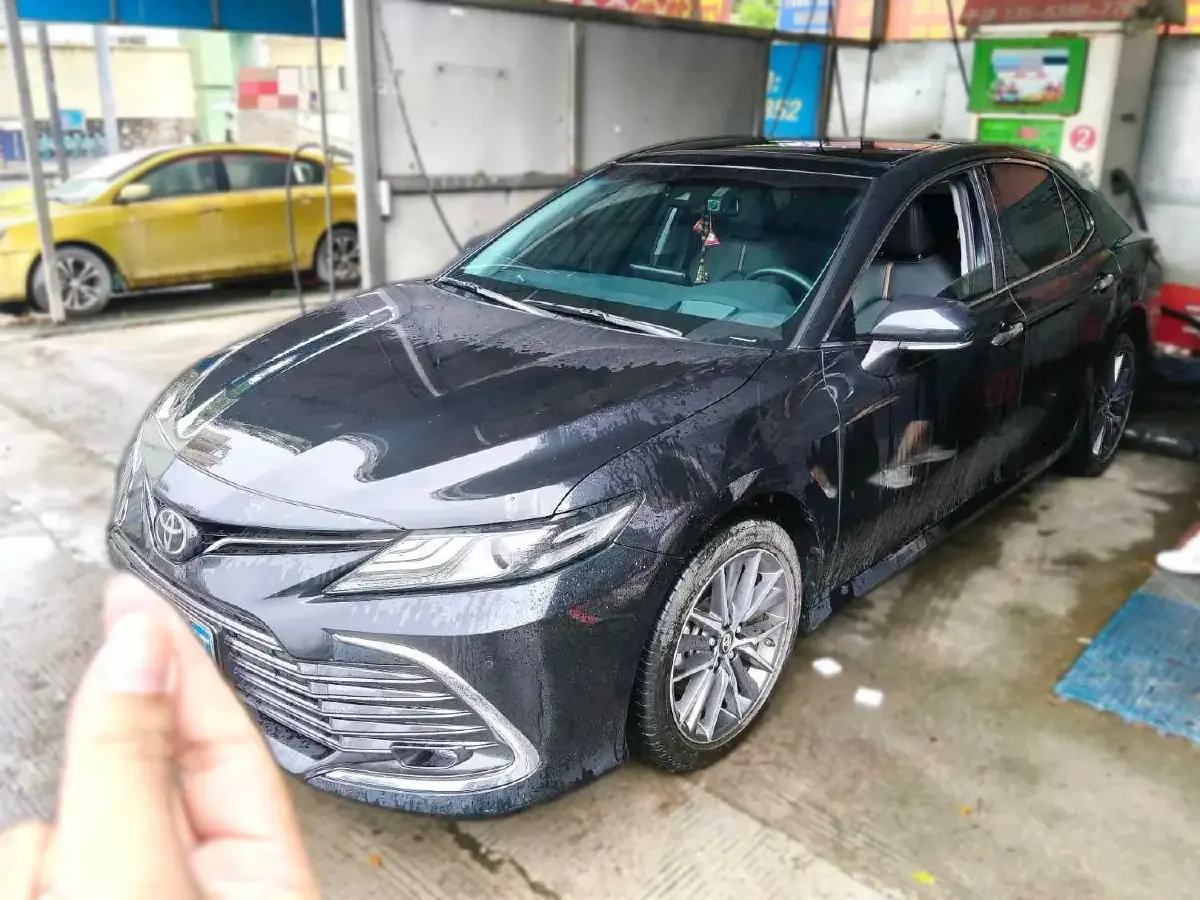 2021 Toyota Camry 2.5L 209HP L4 8AT