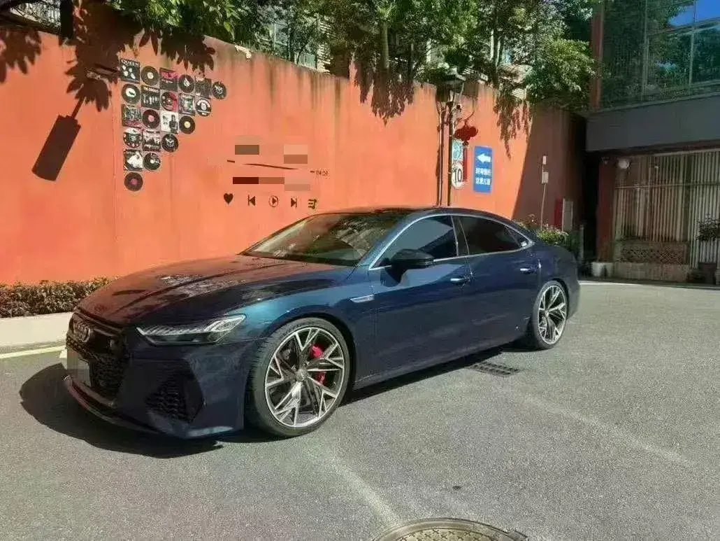 2022 Audi A7L 2.0T 245HP L4 7DCT