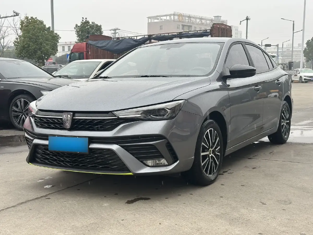 2021 Roewe i5 1.5L 120HP L4 CVT