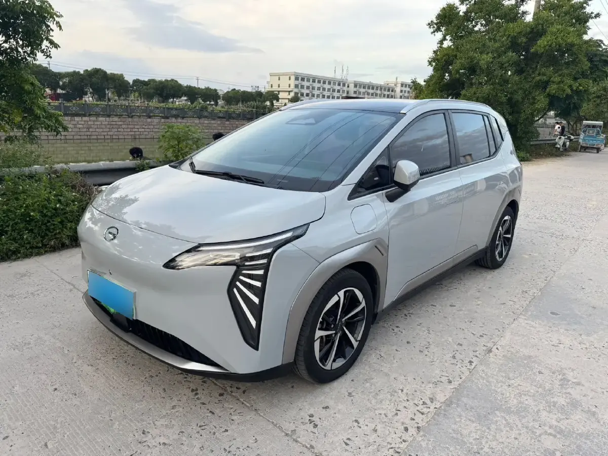 2023 Aion Y BEV 61.7KWH
