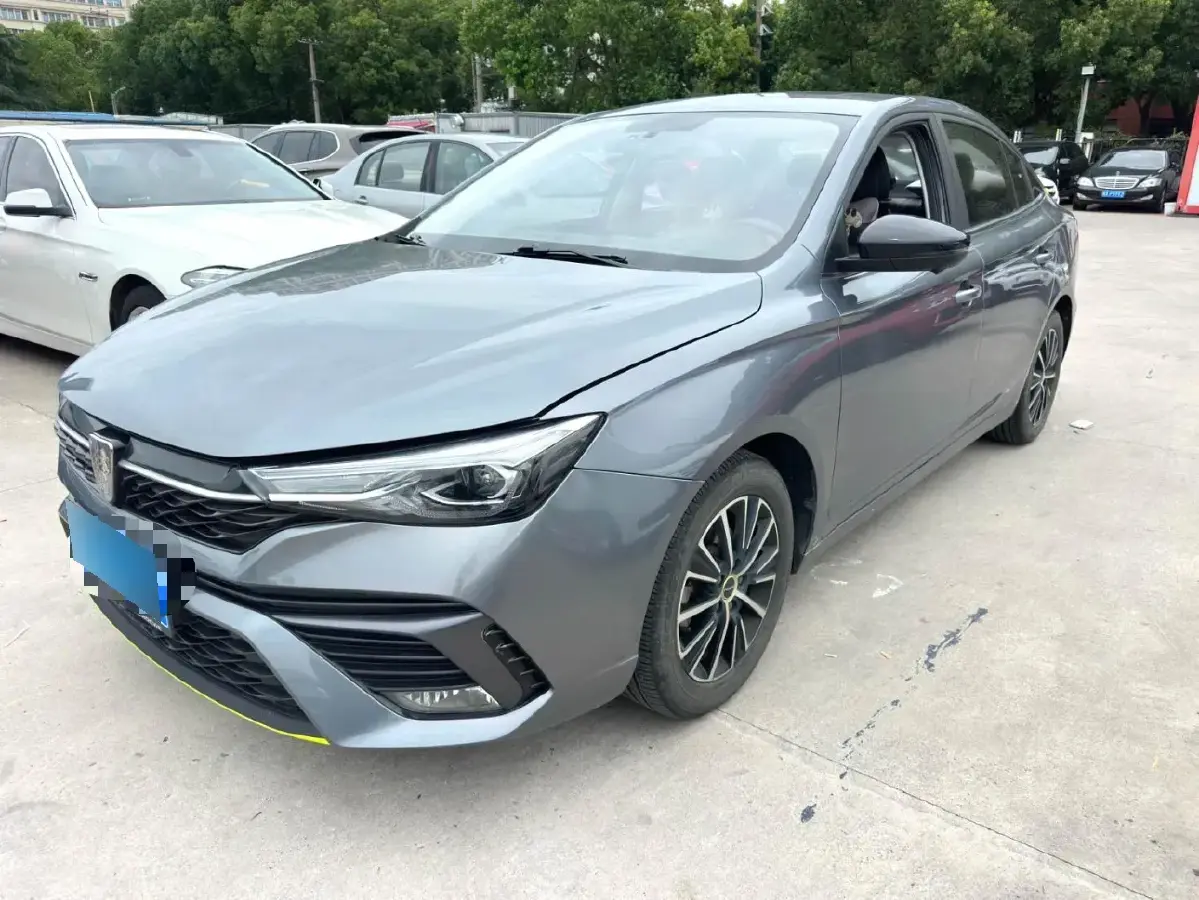 2021 Roewe i5 1.5L 120HP L4 CVT