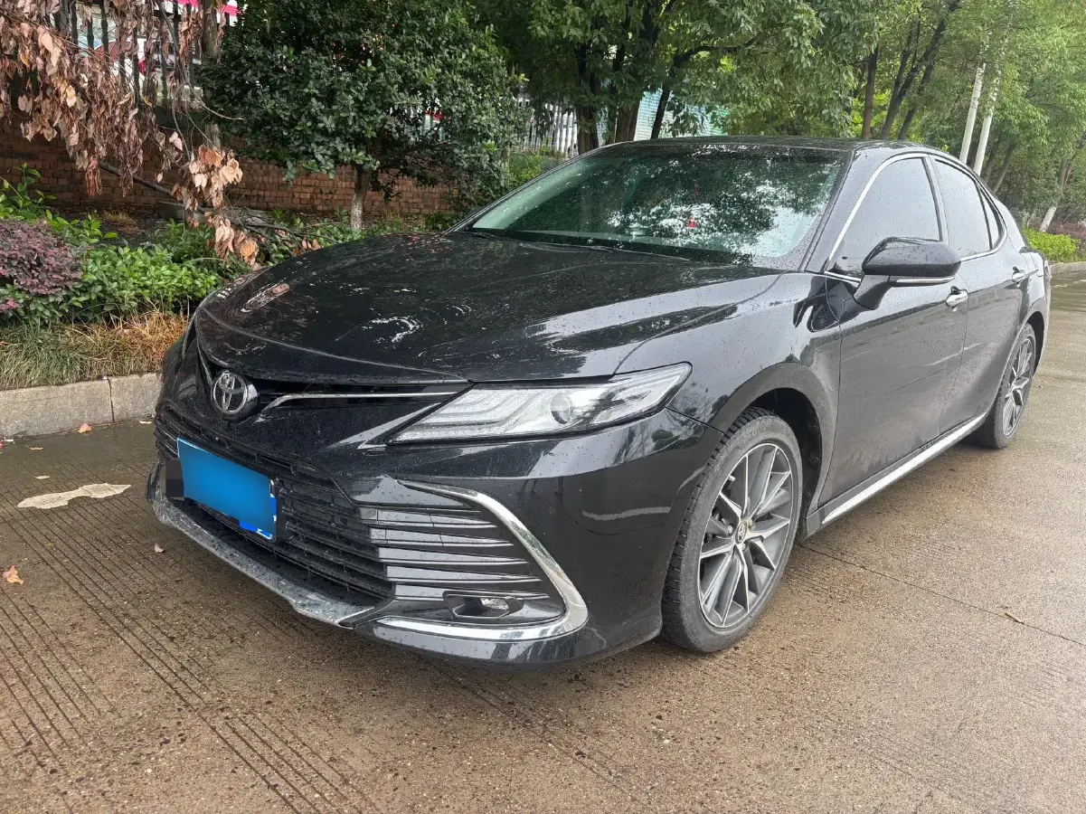 2023 Toyota Camry 2.5L 207HP L4 8AT