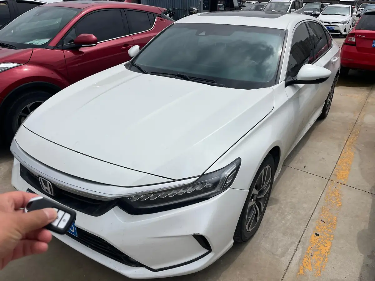 2022 Honda Inspire 2.0L 146HP L4 E-CVT Hybrid