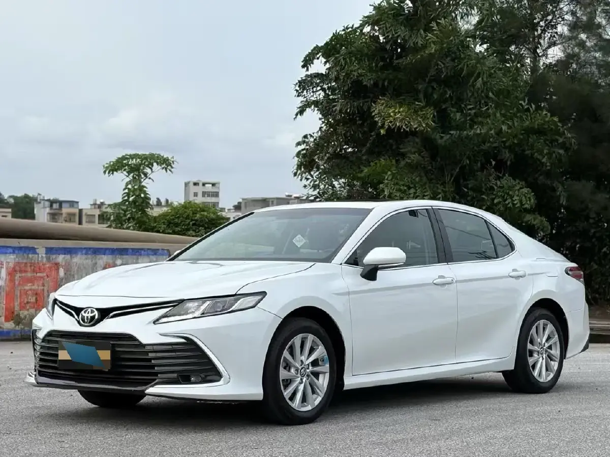 2023 Toyota Camry 2.0L 177HP L4 CVT