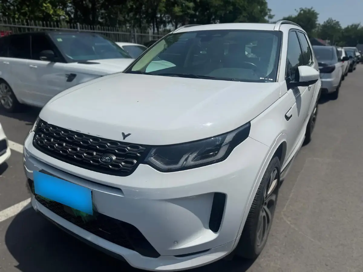 2022 Land Rover Discovery Sport 1.5T 200HP L3 8AT PHEV