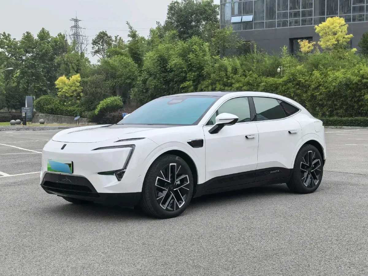 2023 Avatr 11 BEV 90KWH