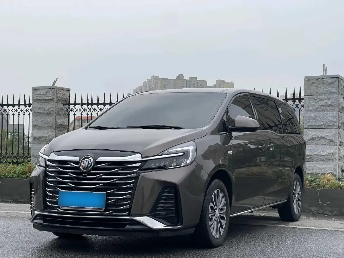 2023 Buick GL8 2.0T 237HP L4 9AT