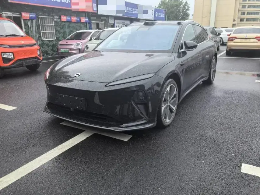 2024 NIO ET5T BEV 75KWH