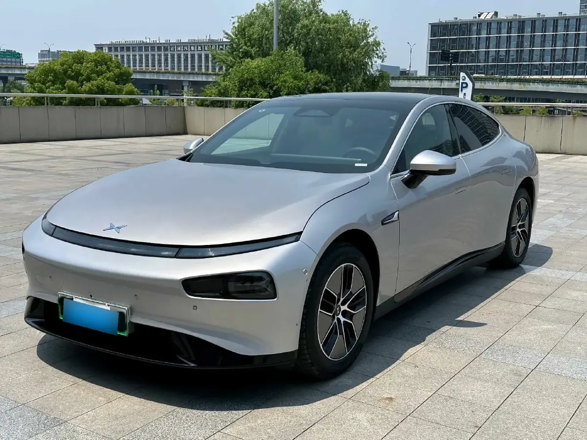 2024 Xpeng P7 BEV 64.4KWH