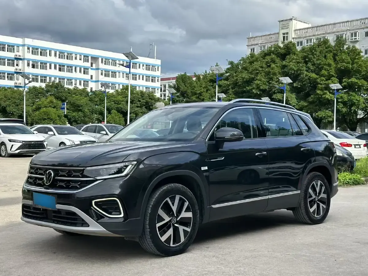 2023 Volkswagen Tayron 1.4T 150HP L4 7DCT