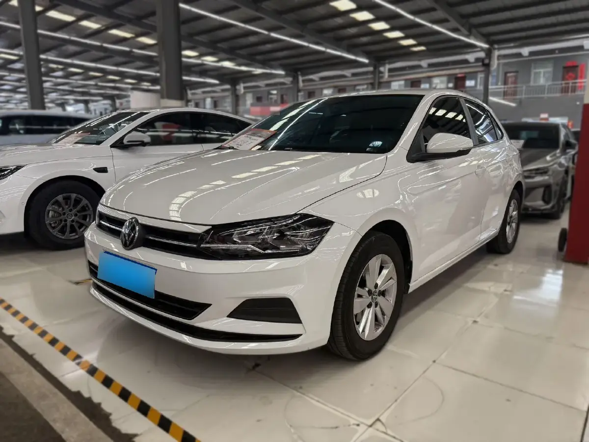 2023 Volkswagen Polo 1.5L 110HP L4 6AT