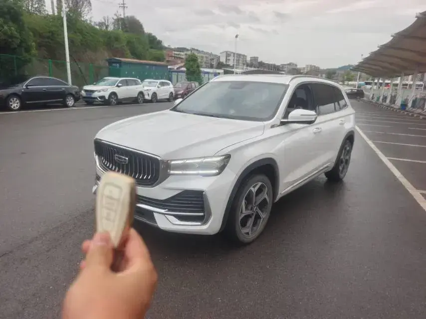 2021 Geely Monjaro 2.0T 218HP L4 7DCT