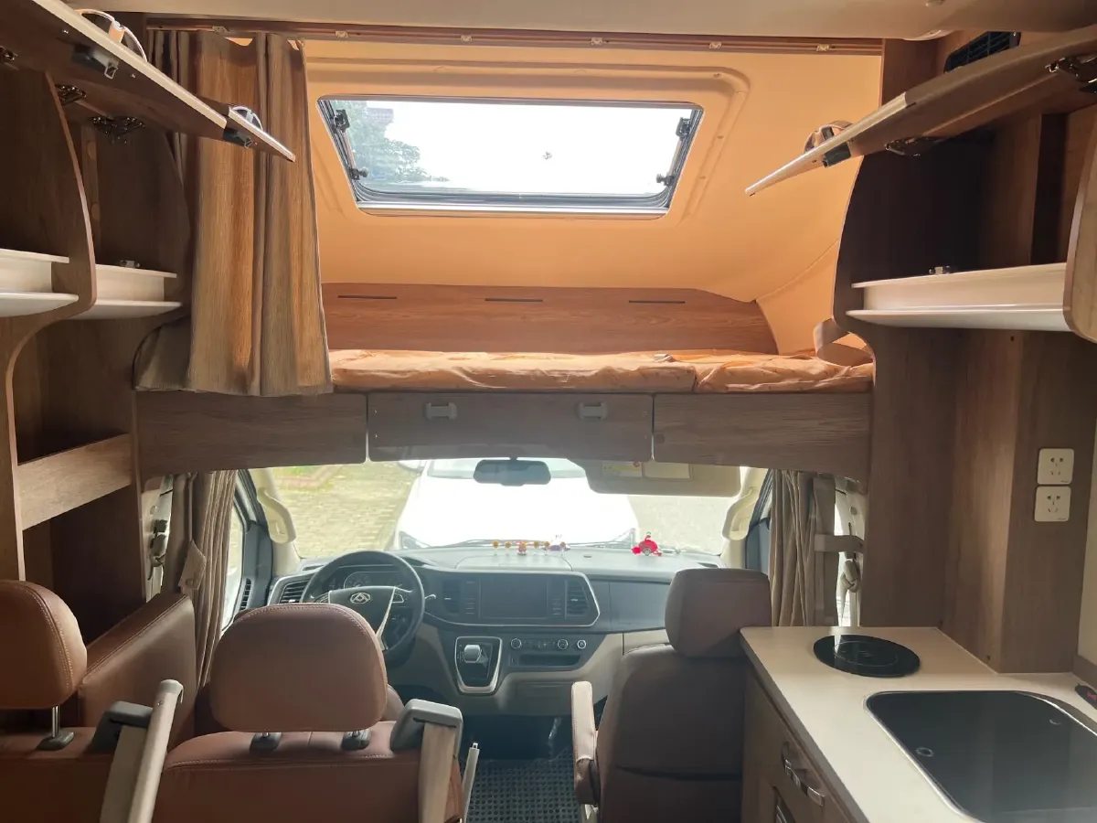 2021 MAXUS V80 RV 2.0T 139HP L4 6AMT,autocango,china used car exporter,china ev exporter,chinese used car exporter,chinese used ev exporter