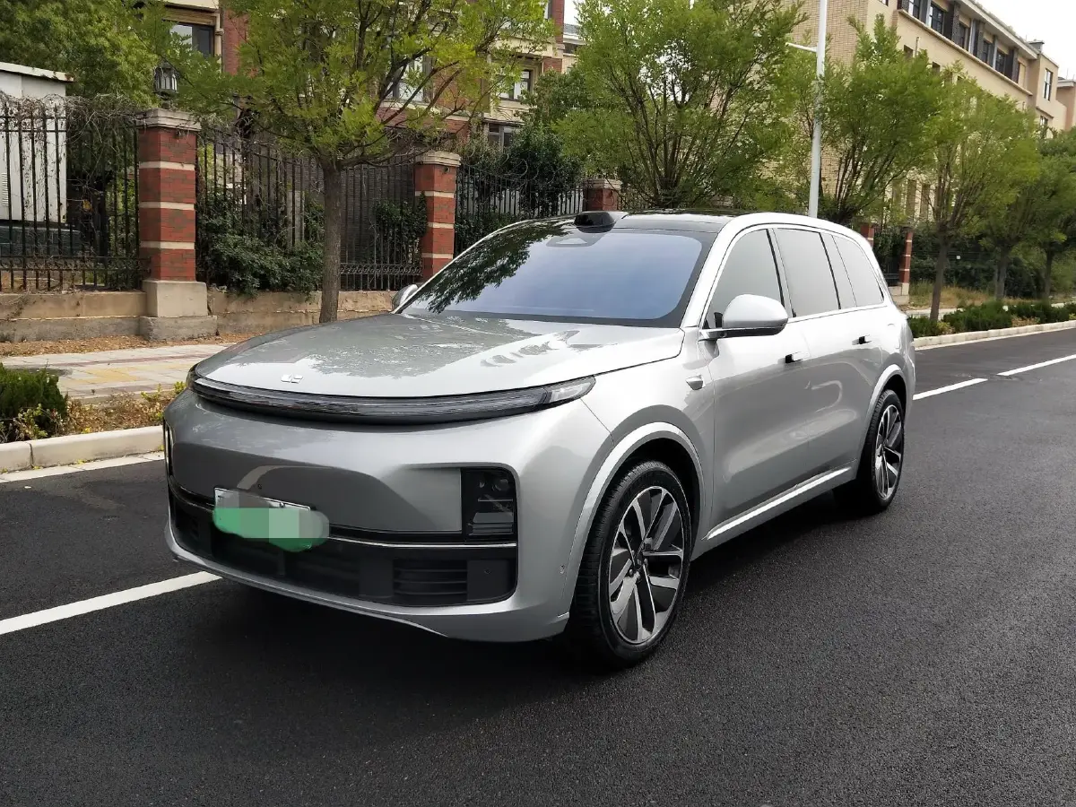 2022 Li L9 Range Extended 154HP REEV 42.6KWH