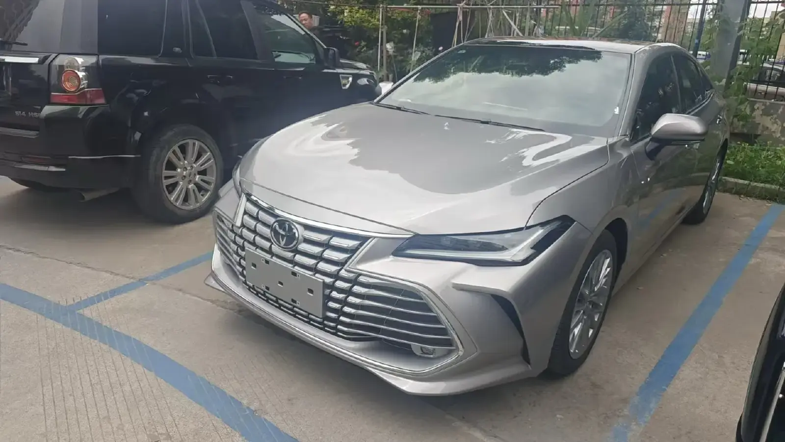 2024 Toyota Avalon 2.0L 152HP L4 E-CVT Hybrid