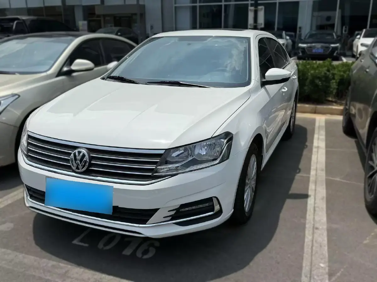 2019 Volkswagen Lavida 1.5L 112HP L4 6AT