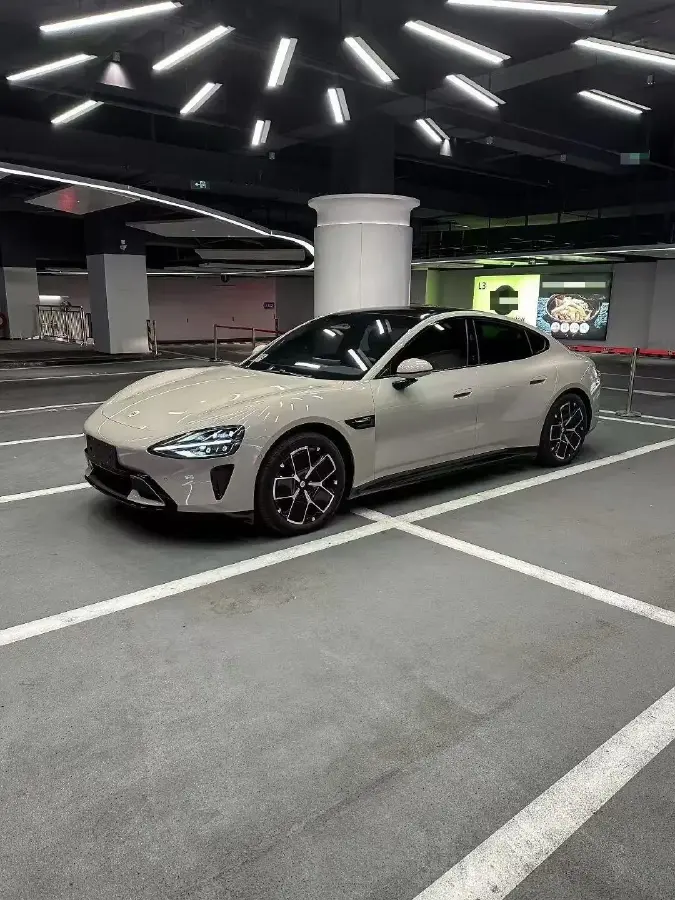 2024 MI SU7 BEV 73.6KWH