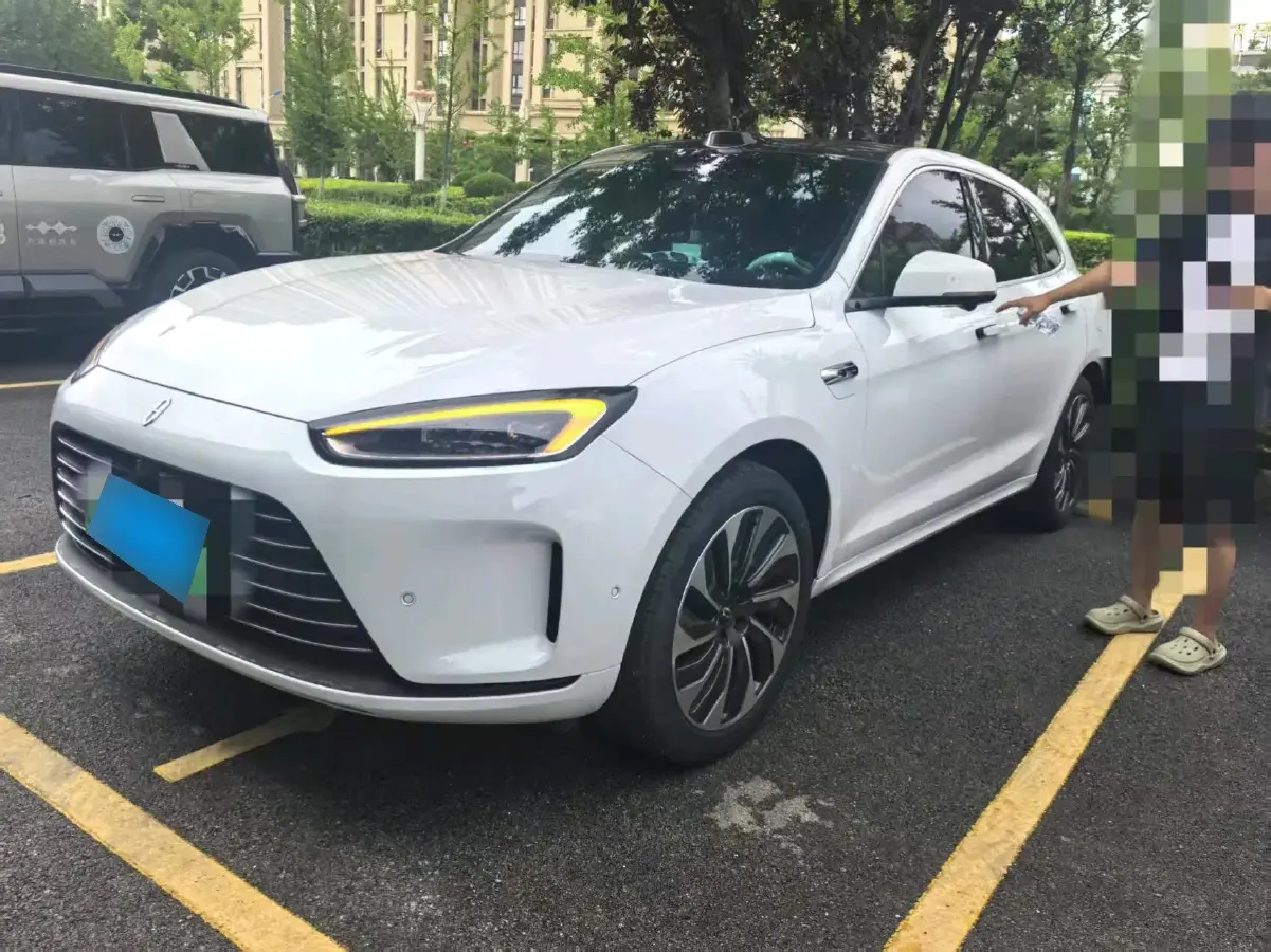 2023 HIMA AITO M5 1.5T 152HP L4 REEV 40KWH