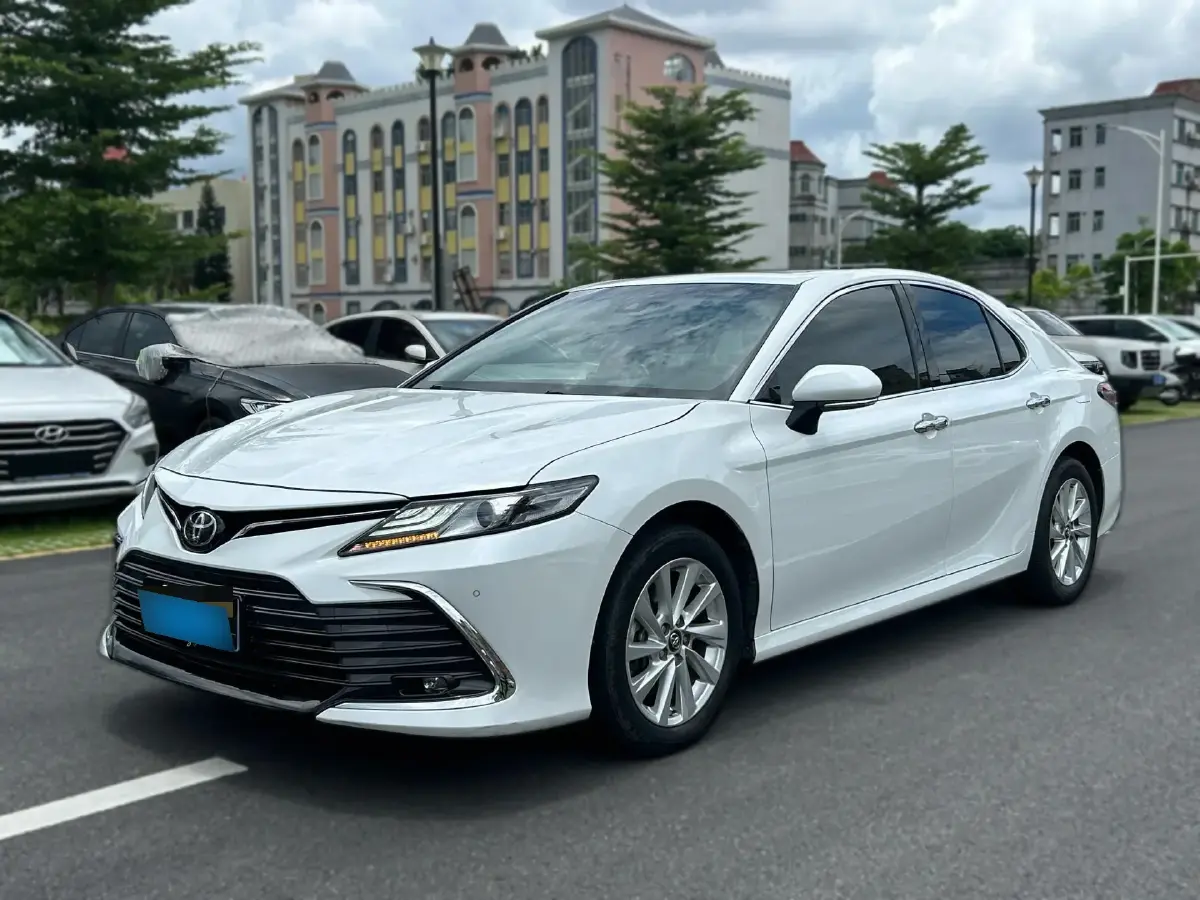 2021 Toyota Camry 2.0L 178HP L4 CVT