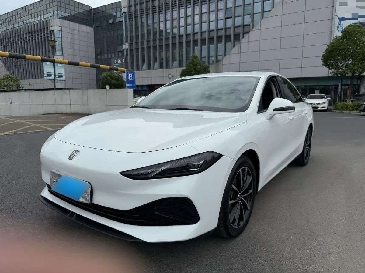 2025 Roewe D7 1.5L 112HP L4 1DHT PHEV 19.7KWH