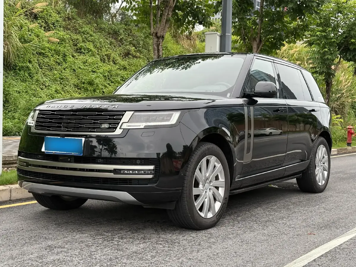 2023 Land Rover Range Rover 3.0T 400HP L6 8AT