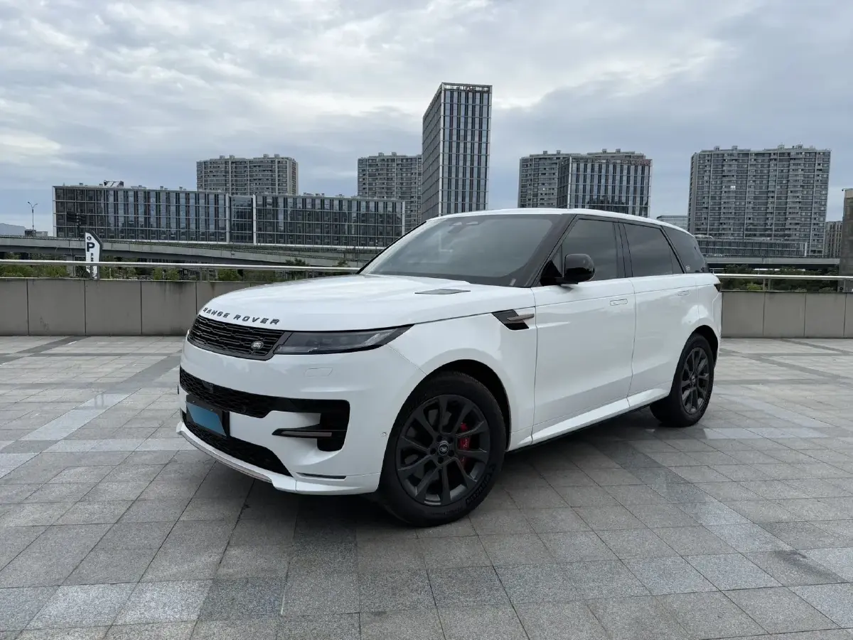 2024 Land Rover Range Rover Sport 3.0T 400HP L6 8AT