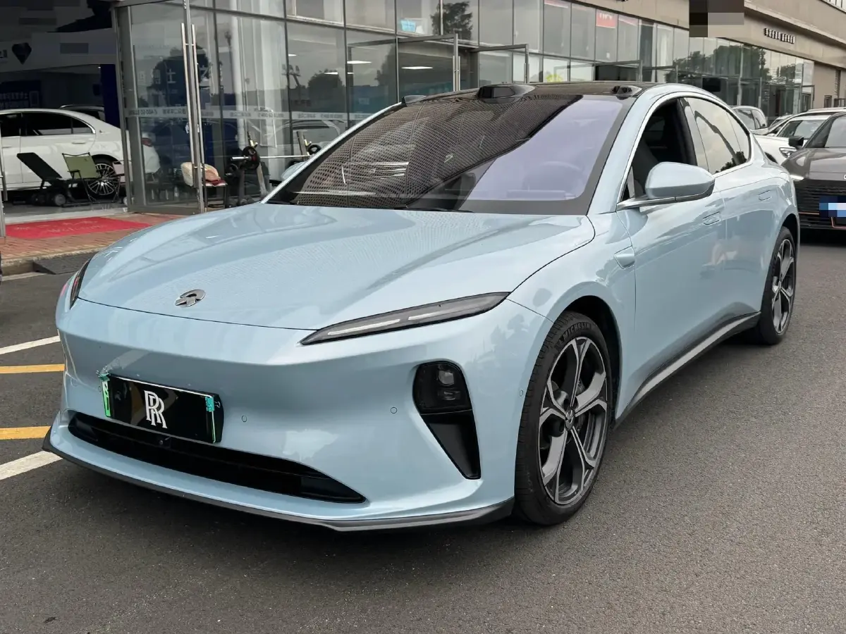 2024 NIO ET5 BEV 75KWH