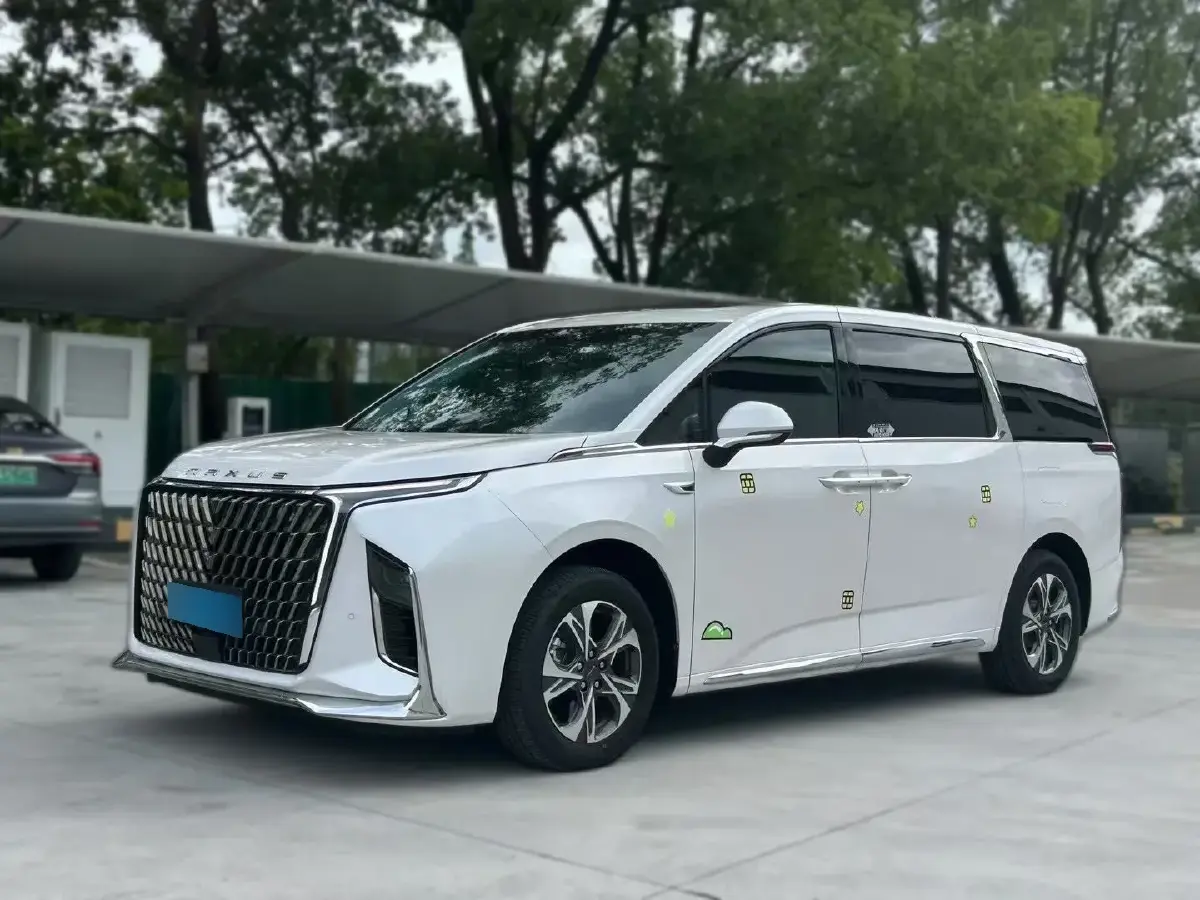 2022 MAXUS G90 2.0T 234HP L4 8AT