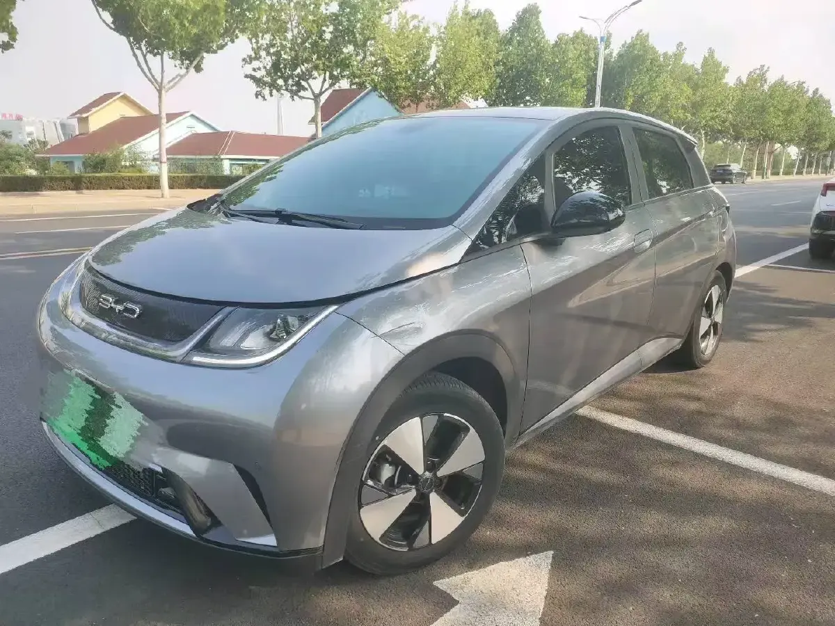2023 BYD Dolphin BEV 44.928KWH