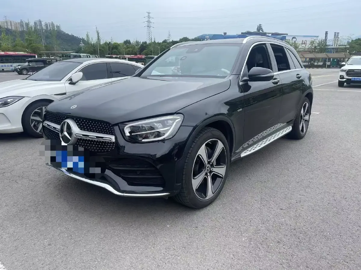 2022 Mercedes-Benz GLC Class 2.0T 258HP L4 9AT