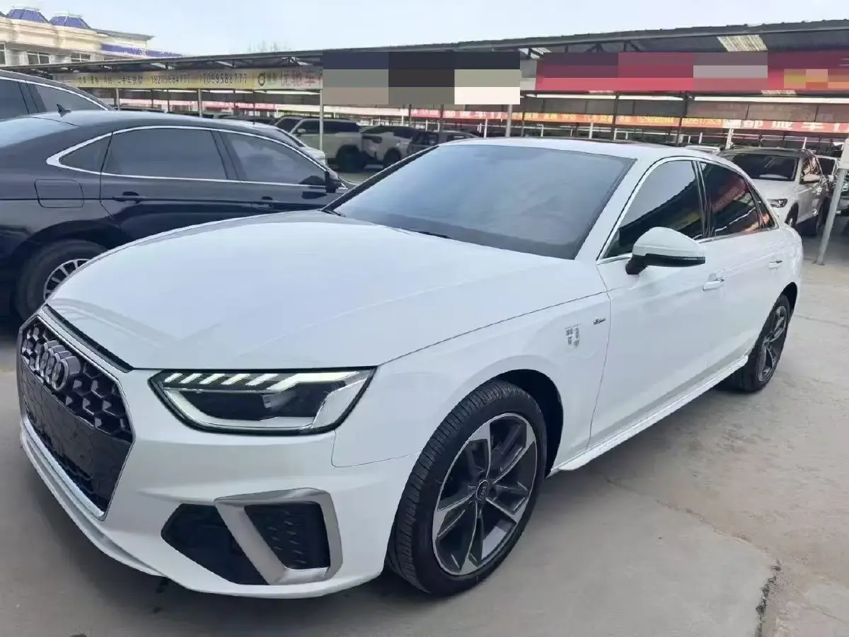 2023 Audi A4L 2.0T 190HP L4 7DCT