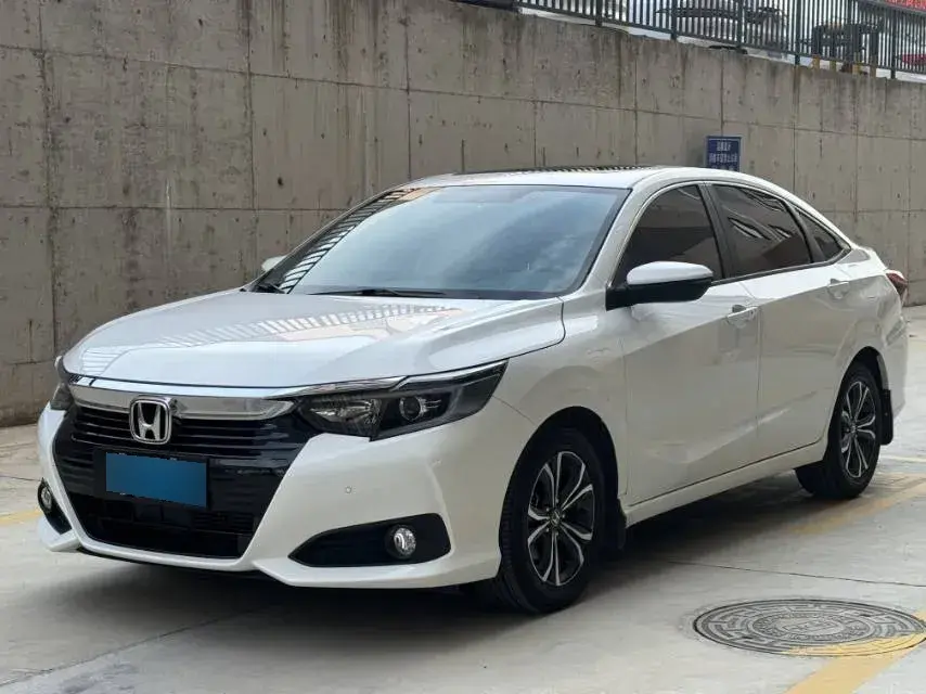 2023 Toyota Paptor 2.0L 171HP L4 CVT