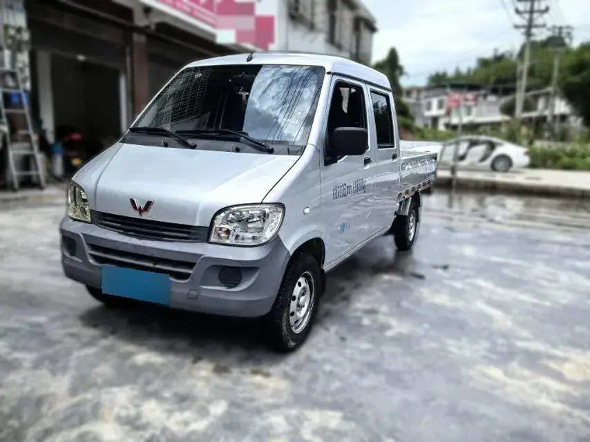 2020 WuLing ZhiGuang Mini Truck 1.2L 76HP L4 5MT