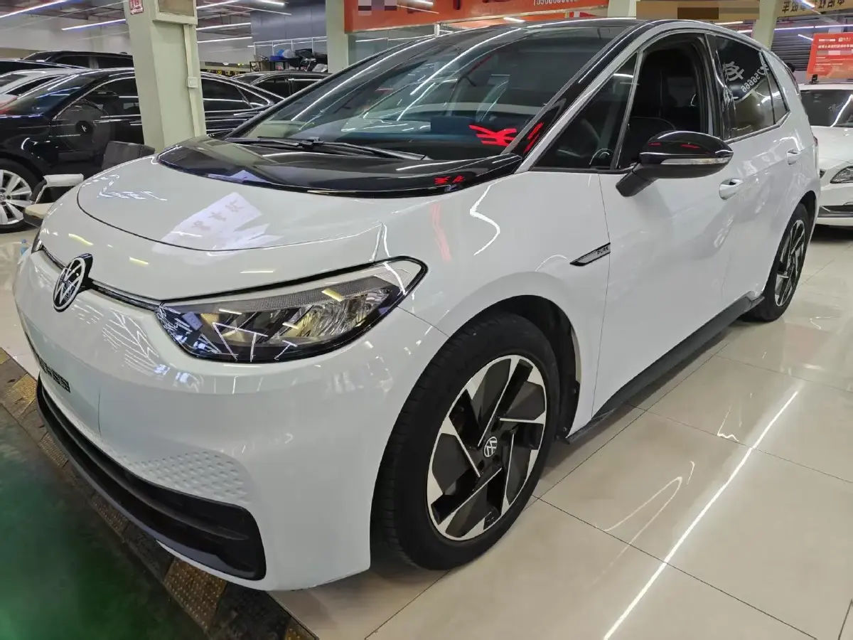 2023 Volkswagen ID.3 BEV 52.8KWH