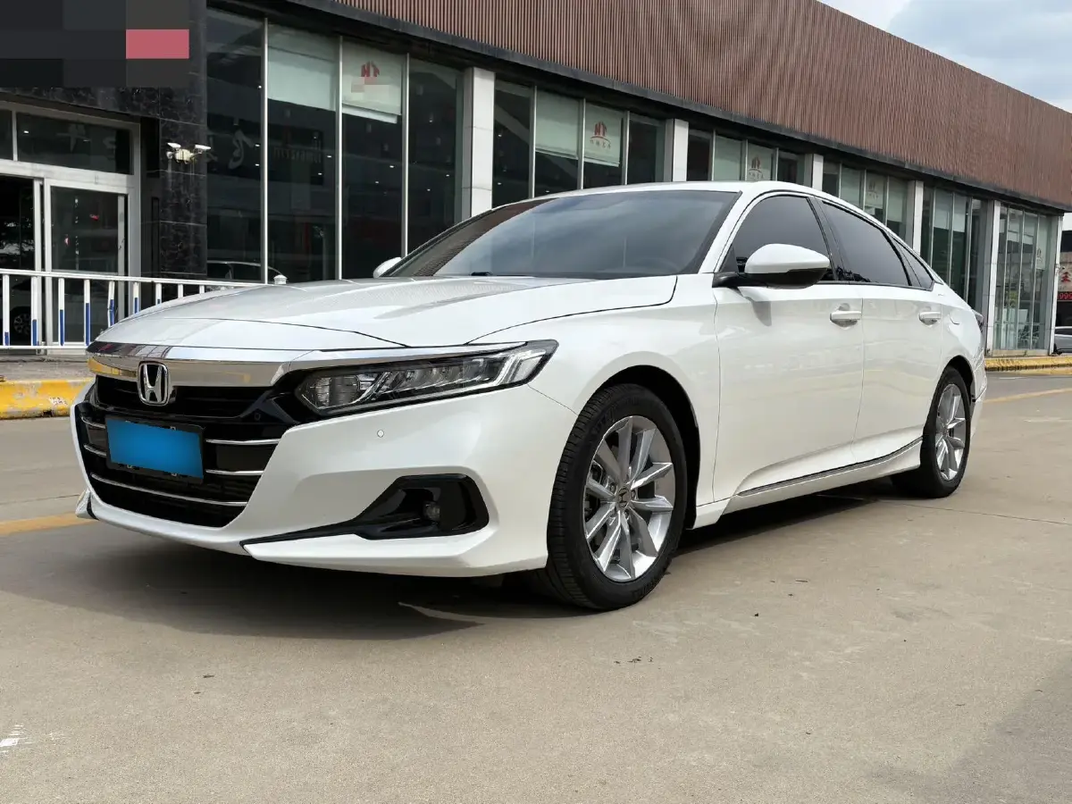 2023 Honda Accord 1.5T 192HP L4 CVT