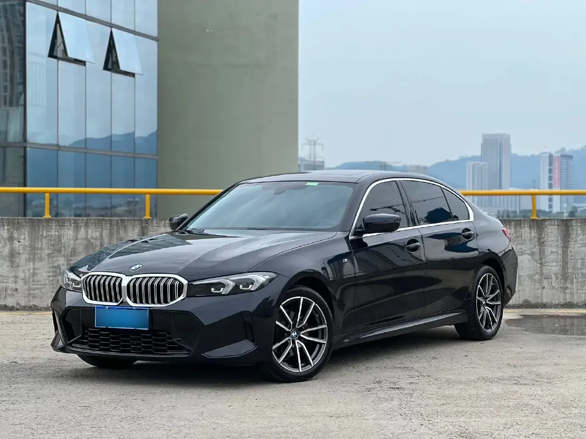 2023 BMW 3 Series 2.0T 156HP L4 8AT