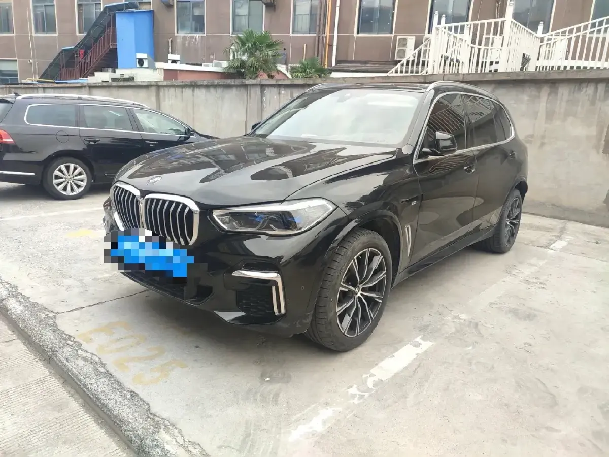 2022 BMW X5 2.0T 245HP L4 8AT