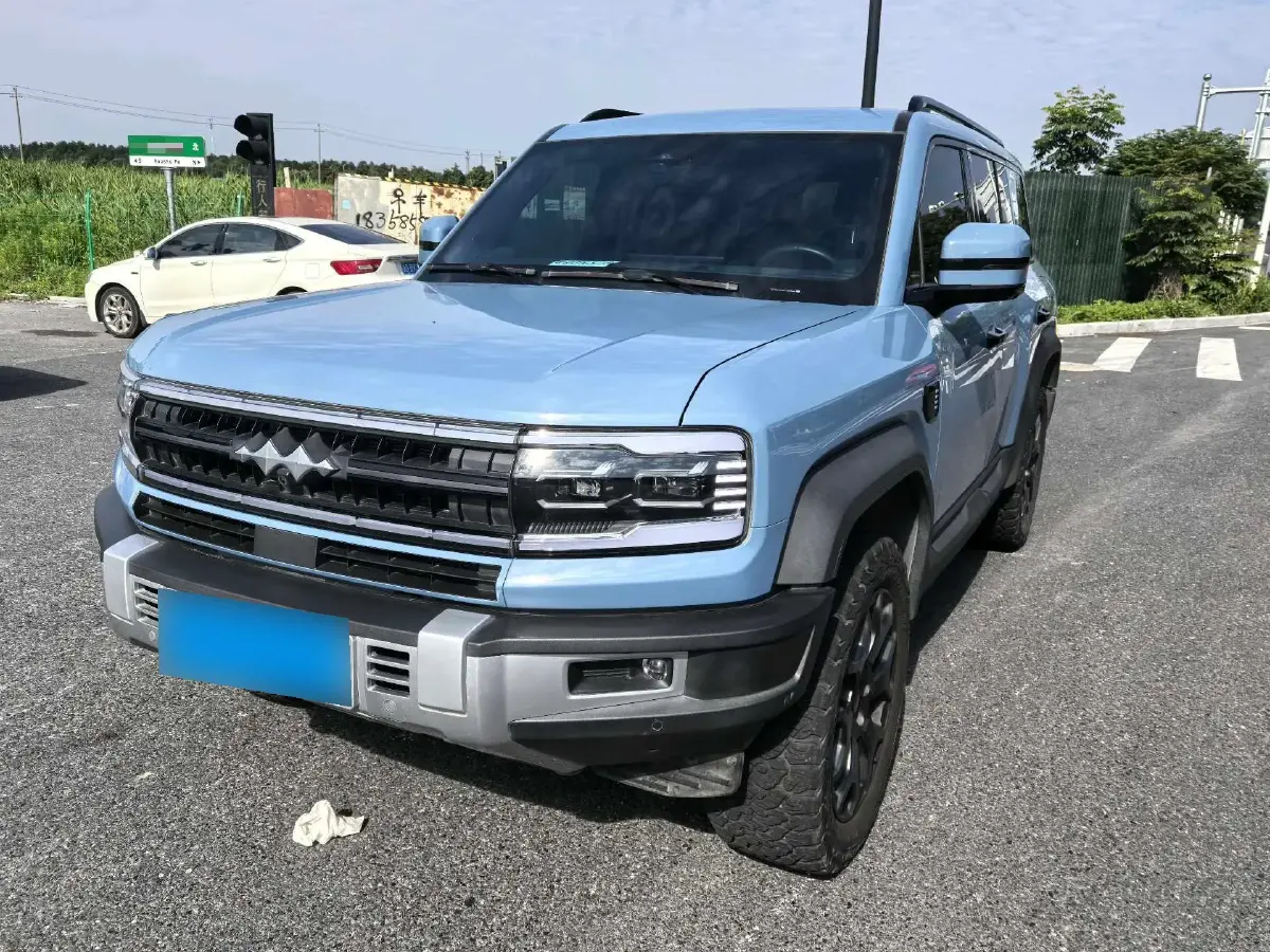 2023 FangChengBao Bao 5 1.5T 194HP L4 E-CVT PHEV 31.8KWH