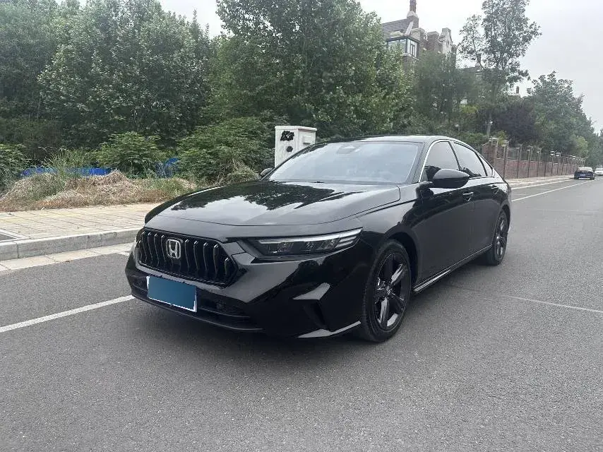 2023 Honda Inspire 1.5T 192HP L4 CVT