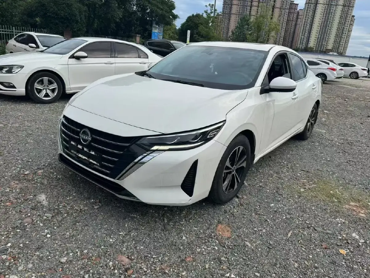 2023 Nissan Sylphy 1.6L 135HP L4 CVT